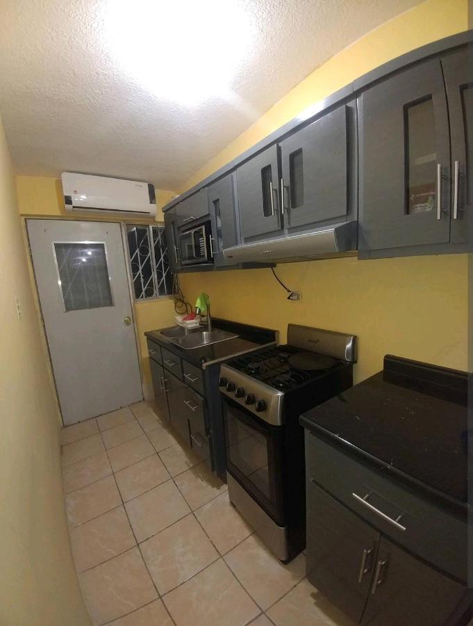 Casa Vicky Alojamiento para vacaciones y trámites consulares Ciudad Juárez Esterno foto